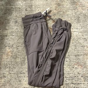 Lululemon Dance Studio Jogger size 2